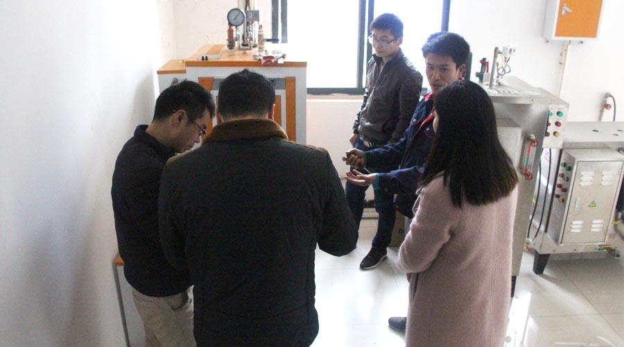 好色先生污版APP客户试机