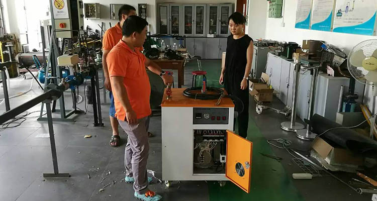 好色先生污版APP蒸汽发生器技术人员使用教学 好色先生污版APP蒸汽发生器技术人员使用教学