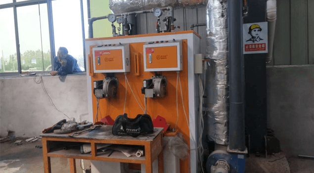 江苏恒通方涵建材购好色先生污版APP0.2吨燃油蒸汽发生器用于水泥管道蒸养